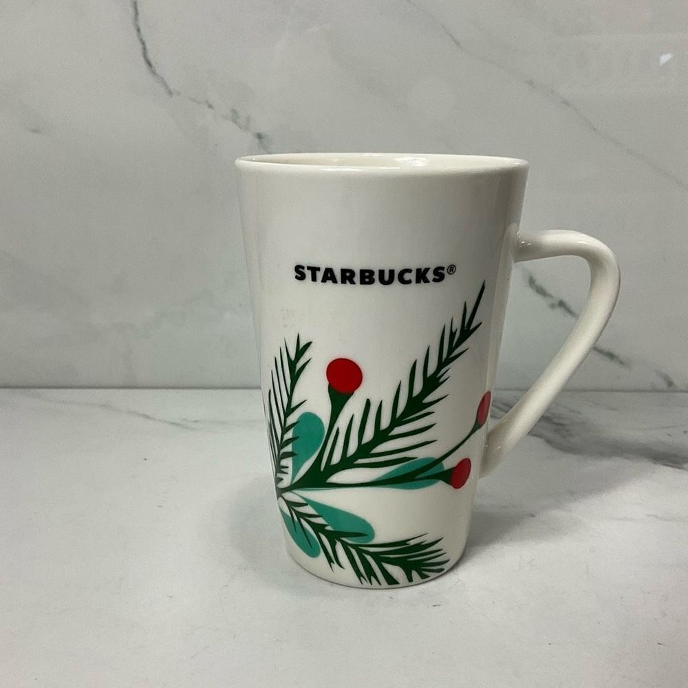 STARBUCKS 2020 12 oz Holiday Mug